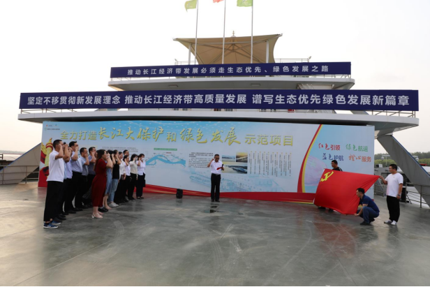 喜迎二十大|校企联建聚合力，携手奋进新征程