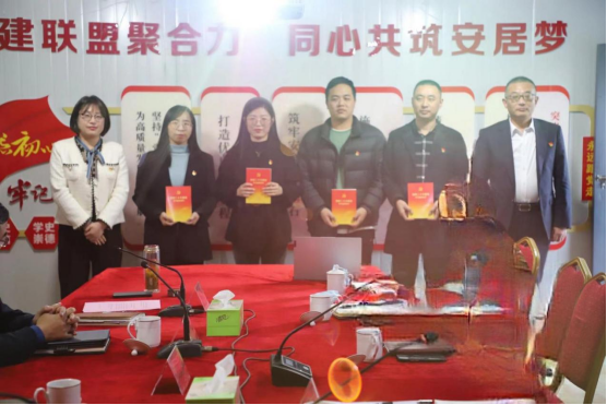 “学习二十大，奋进新征程”——交通产业Ezpay富港板块团支部与长江镇建设局团支部共建党员先锋队